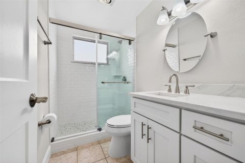 Condo in Gulfport, Florida, 2 bedrooms № 2156000 - photo 30