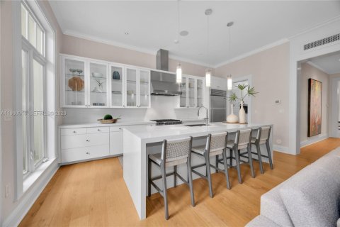 Adosado en venta en Coral Gables, Florida, 4 dormitorios, 323.76 m2 № 2042668 - foto 15