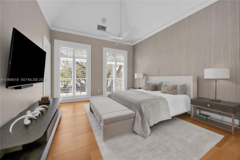 Adosado en venta en Coral Gables, Florida, 4 dormitorios, 323.76 m2 № 2042668 - foto 29