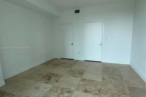 Condo in Miami, Florida, 2 bedrooms  № 2086663 - photo 23