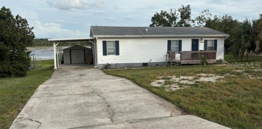 Appartement à Minneola, Floride 2 chambres, 100.33 m2 № 2134172