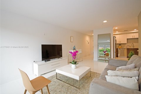 Купить кондоминиум в Дорал, Флорида 2 спальни, 112.04м2, № 1706103 - фото 11