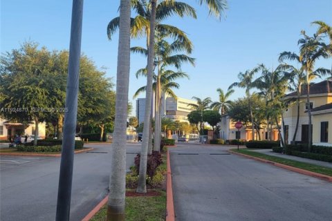 Touwnhouse à louer à Miami Gardens, Floride: 2 chambres, 105.91 m2 № 2042302 - photo 29