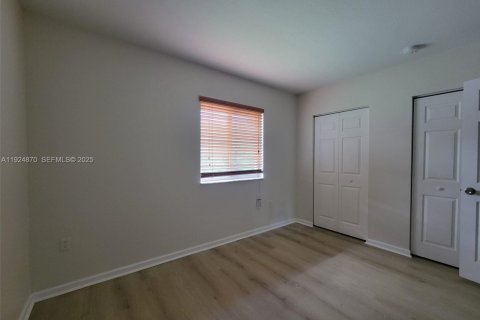 Touwnhouse à louer à Miami Gardens, Floride: 2 chambres, 105.91 m2 № 2042302 - photo 20
