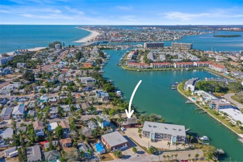 Land in Treasure Island, Florida № 2120258 - photo 16