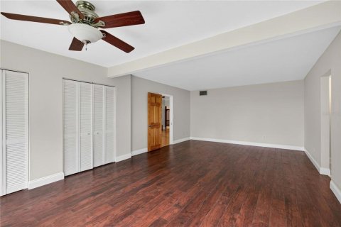 Villa ou maison à louer à Mount Dora, Floride: 3 chambres, 202.62 m2 № 2109469 - photo 18