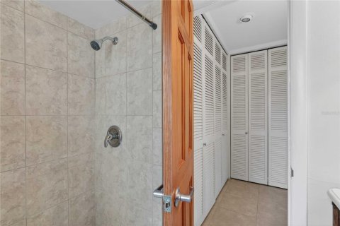Villa ou maison à louer à Mount Dora, Floride: 3 chambres, 202.62 m2 № 2109469 - photo 21