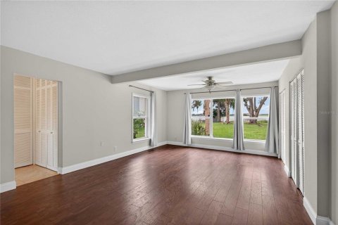 Villa ou maison à louer à Mount Dora, Floride: 3 chambres, 202.62 m2 № 2109469 - photo 15
