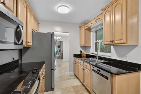 Villa ou maison à louer à Mount Dora, Floride: 3 chambres, 202.62 m2 № 2109469 - photo 13
