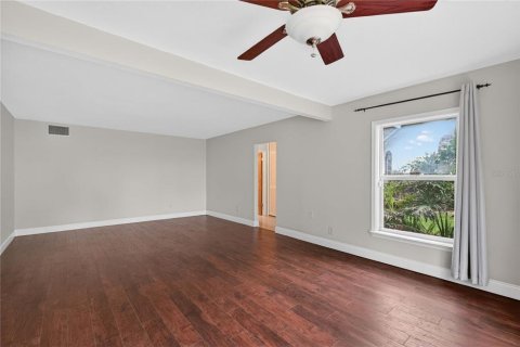 Villa ou maison à louer à Mount Dora, Floride: 3 chambres, 202.62 m2 № 2109469 - photo 19