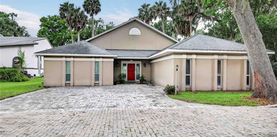 Villa ou maison à Mount Dora, Floride 3 chambres, 202.62 m2 № 2109469