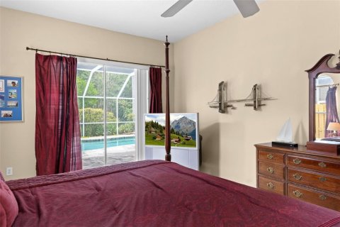 House in Lutz, Florida 4 bedrooms, 266.72 sq.m. № 1877338 - photo 26