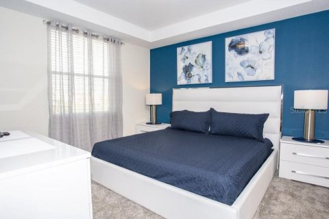 Condo in Kissimmee, Florida, 2 bedrooms in STOREY LAKE  № 1068859 - photo 17