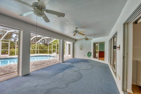 House in Placida, Florida 3 bedrooms, 217.95 sq.m. № 1775396 - photo 9