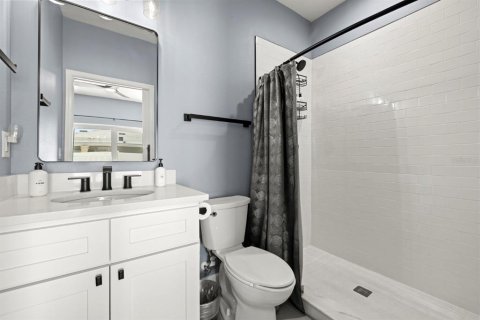 Adosado en venta en Tampa, Florida, 3 dormitorios, 202.9 m2 № 1822776 - foto 21