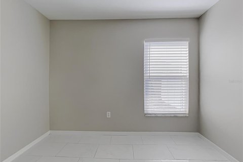 House in Riverview, Florida 4 bedrooms, 172.61 sq.m. № 1909248 - photo 9