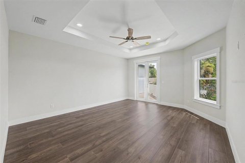 Touwnhouse à vendre à Tampa, Floride: 4 chambres, 289.58 m2 № 2199396 - photo 28