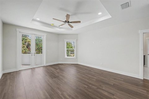 Touwnhouse à vendre à Tampa, Floride: 4 chambres, 289.58 m2 № 2199396 - photo 27