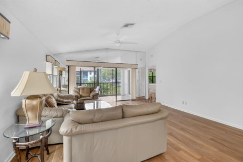 Condominio en alquiler en Boynton Beach, Florida, 3 dormitorios, 152.36 m2 № 2077682 - foto 14