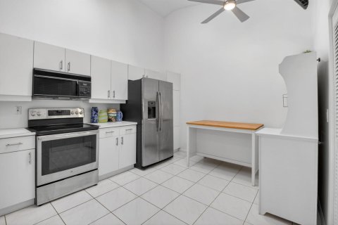 Condominio en alquiler en Boynton Beach, Florida, 3 dormitorios, 152.36 m2 № 2077682 - foto 8