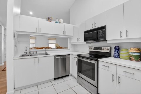 Condominio en alquiler en Boynton Beach, Florida, 3 dormitorios, 152.36 m2 № 2077682 - foto 11