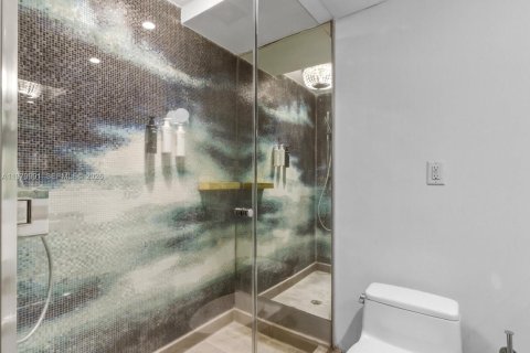 Купить кондоминиум в Майами-Бич, Флорида 1 спальня, 64.47м2, № 2048699 - фото 15