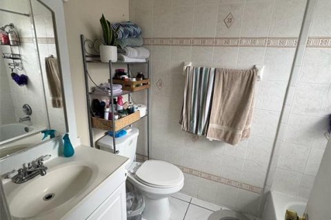 Casa en venta en Orlando, Florida, 3 dormitorios, 105.91 m2 № 1914114 - foto 5
