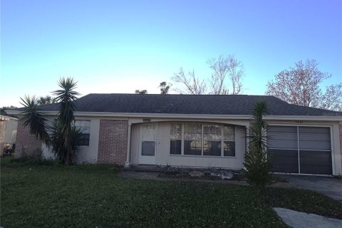 Villa ou maison à Holiday, Floride 3 chambres, 114.83 m2 № 2144167