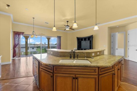 Casa en alquiler en Punta Gorda, Florida, 4 dormitorios, 320.42 m2 № 1915344 - foto 17