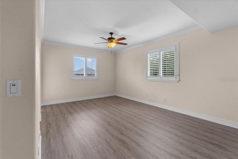 Casa en alquiler en Punta Gorda, Florida, 4 dormitorios, 320.42 m2 № 1915344 - foto 9