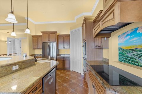 House in Punta Gorda, Florida 4 bedrooms, 320.42 sq.m. № 1915344 - photo 16