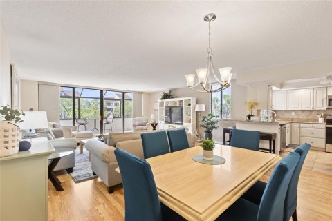 Condominio en venta en Sarasota, Florida, 2 dormitorios, 136.47 m2 № 1792330 - foto 17