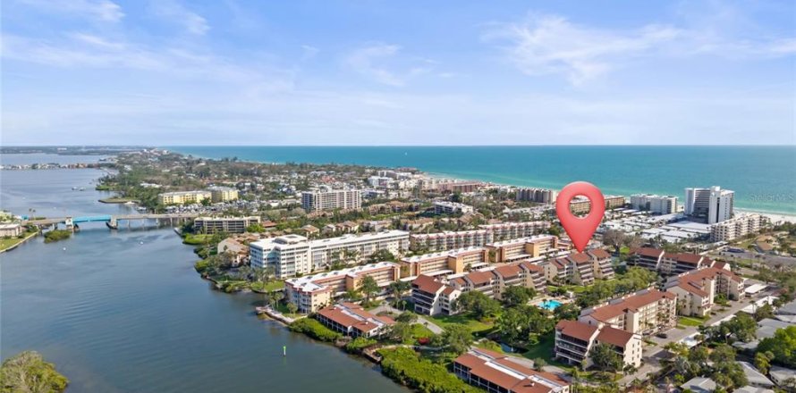 Condominio en Sarasota, Florida, 2 dormitorios  № 1792330