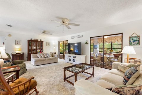 Casa en venta en Indian lake estates, Florida, 3 dormitorios, 179.86 m2 № 1814945 - foto 4