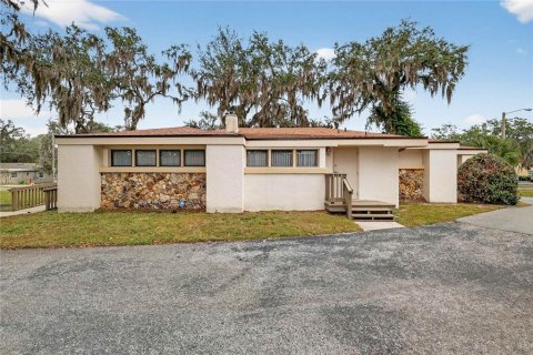 Immobilier commercial à louer à Leesburg, Floride: 187.01 m2 № 2095041 - photo 3