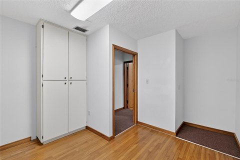 Immobilier commercial à louer à Leesburg, Floride: 187.01 m2 № 2095041 - photo 18