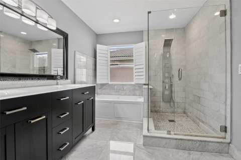 Villa ou maison à vendre à Pembroke Pines, Floride: 6 chambres, 254.55 m2 № 2026167 - photo 24