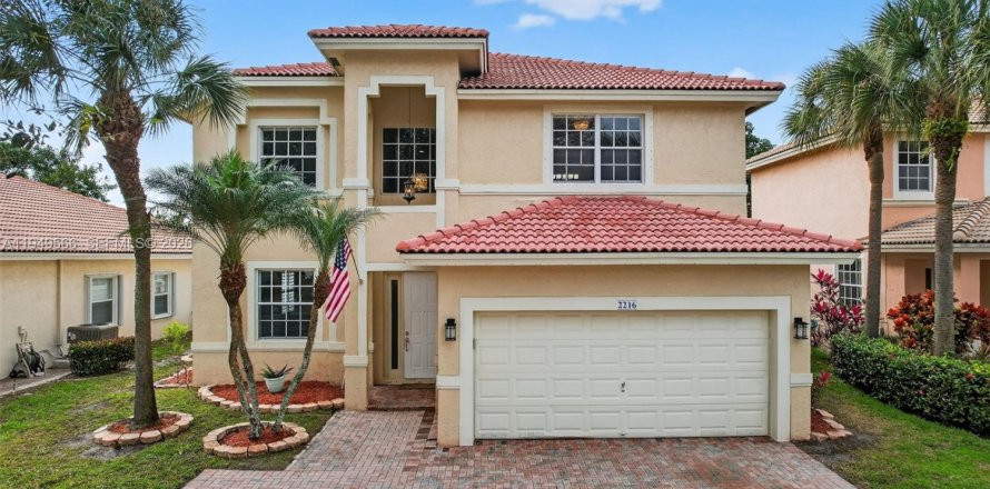 Villa ou maison à Pembroke Pines, Floride 6 chambres, 254.55 m2 № 2026167