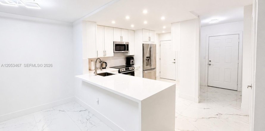 Condo à Miami, Floride, 2 chambres № 2293544