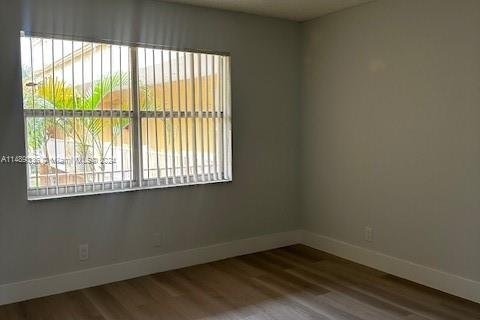 Condominio en venta en Hialeah, Florida, 2 dormitorios, 103.96 m2 № 1868754 - foto 9