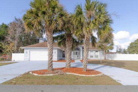 House in Ocala, Florida 4 bedrooms, 220.55 sq.m. № 1718984 - photo 2