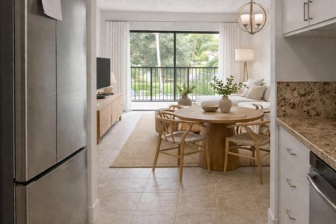 Condo in Coral Springs, Florida, 2 bedrooms  № 2082639 - photo 5