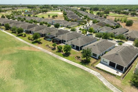 House in Kissimmee, Florida 2 bedrooms, 210.98 sq.m. № 1635014 - photo 7
