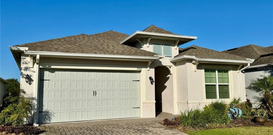 House in Kissimmee, Florida 2 bedrooms, 210.98 sq.m. № 1635014