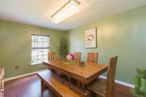 Casa en venta en Land O' Lakes, Florida, 3 dormitorios, 206.43 m2 № 1902016 - foto 9