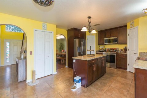 Casa en venta en Land O' Lakes, Florida, 3 dormitorios, 206.43 m2 № 1902016 - foto 10