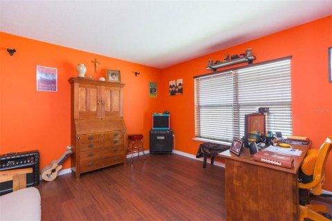 Casa en venta en Land O' Lakes, Florida, 3 dormitorios, 206.43 m2 № 1902016 - foto 25