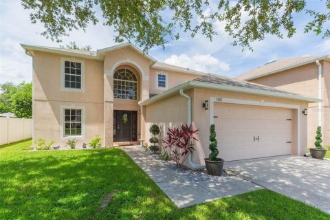 Casa en venta en Land O' Lakes, Florida, 3 dormitorios, 206.43 m2 № 1902016 - foto 1