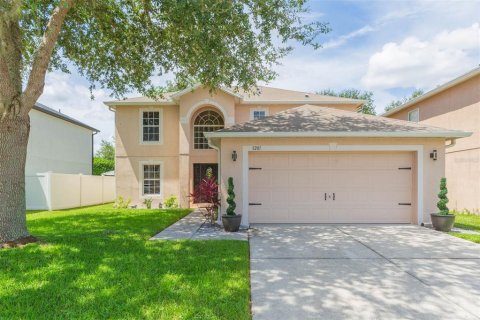 Casa en venta en Land O' Lakes, Florida, 3 dormitorios, 206.43 m2 № 1902016 - foto 2
