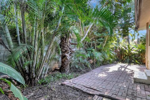 Copropriété à vendre à Fort Lauderdale, Floride: 1 chambre, 49.24 m2 № 1823515 - photo 19